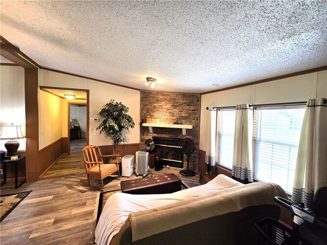 12685 N Billingsley Road, Prairie Grove, AR 72753