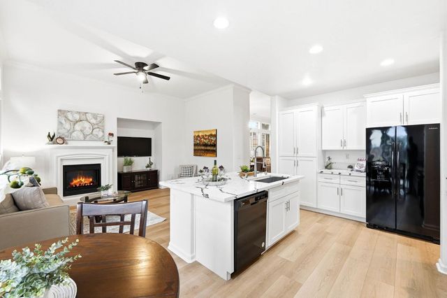 10133 Lofton Way, Elk Grove, CA 95757