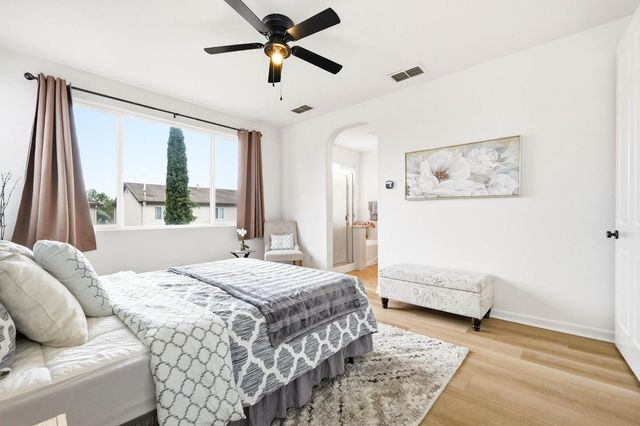 10133 Lofton Way, Elk Grove, CA 95757