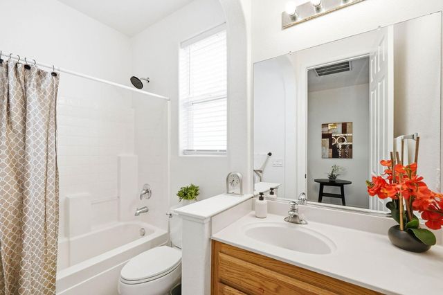 10133 Lofton Way, Elk Grove, CA 95757