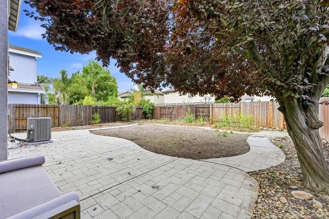 10133 Lofton Way, Elk Grove, CA 95757