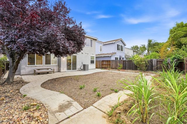 10133 Lofton Way, Elk Grove, CA 95757
