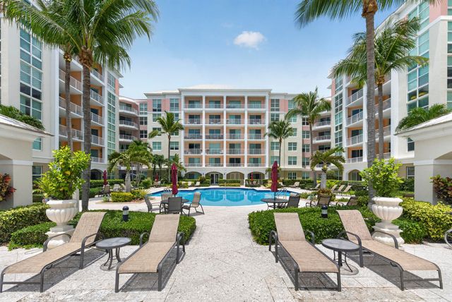 804 E Windward Way 111, Lantana, FL 33462