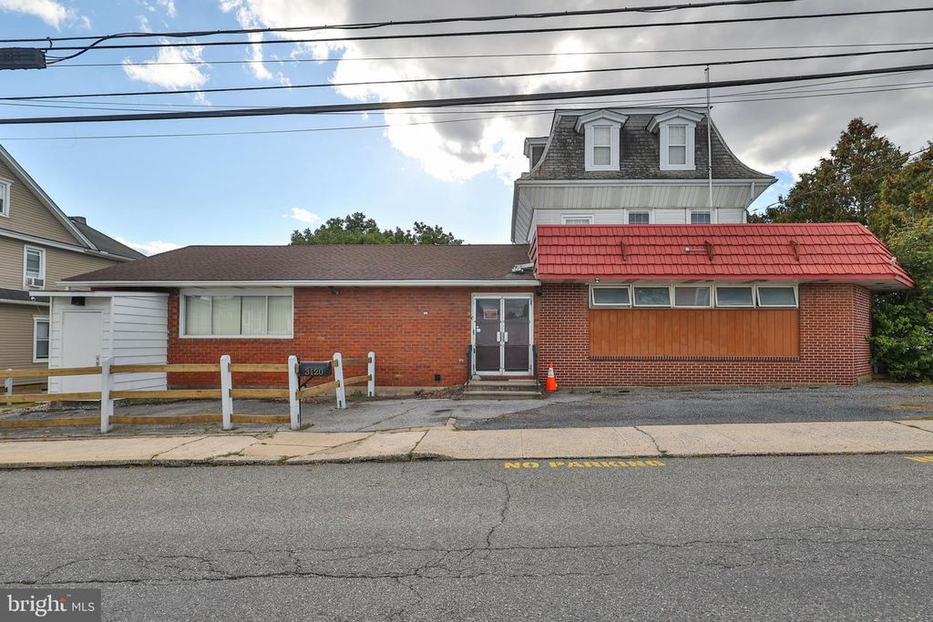 3120 N RUCH ST, Whitehall, PA 18052