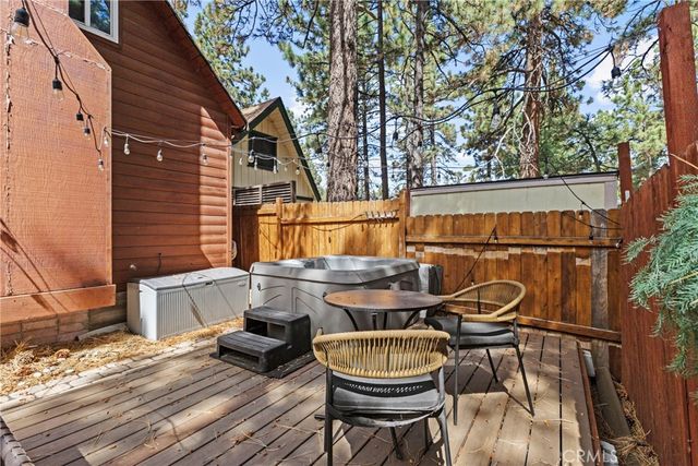 317 Moreno, Sugarloaf, CA 92386