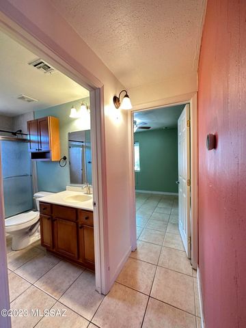 2208 N Rita Avenue, Tucson, AZ 85716
