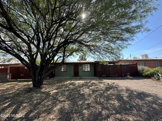 2208 N Rita Avenue, Tucson, AZ 85716