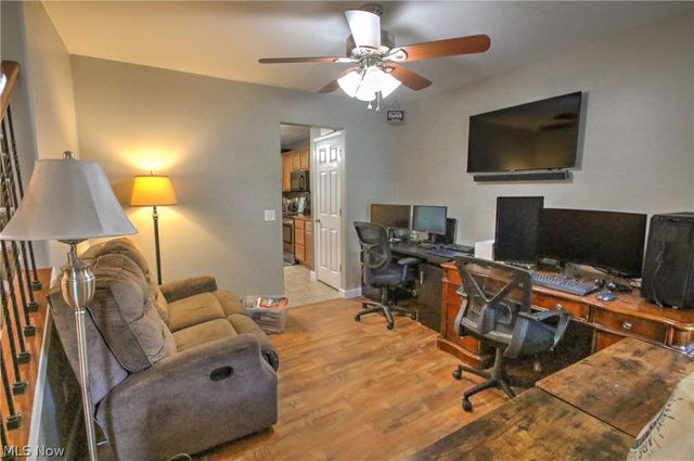 2157 Flame Lake Drive, Roaming Shores, OH 44084