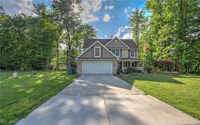 2157 Flame Lake Drive, Roaming Shores, OH 44084
