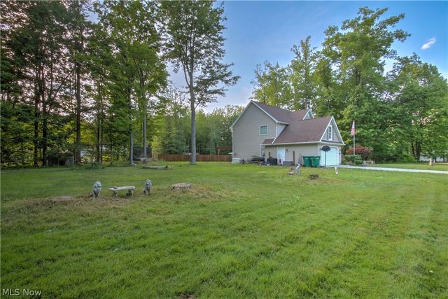 2157 Flame Lake Drive, Roaming Shores, OH 44084