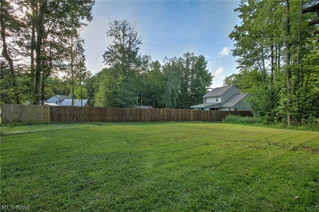 2157 Flame Lake Drive, Roaming Shores, OH 44084
