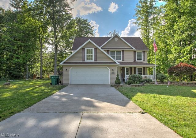 2157 Flame Lake Drive, Roaming Shores, OH 44084