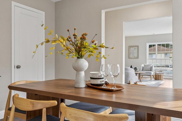 663 663 40Th St, Richmond, CA 94805