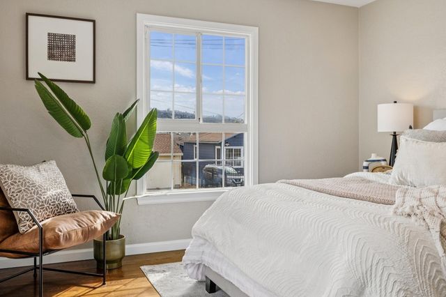 663 663 40Th St, Richmond, CA 94805