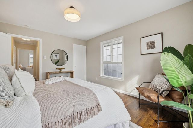 663 663 40Th St, Richmond, CA 94805