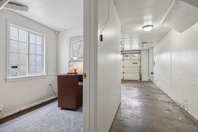 663 663 40Th St, Richmond, CA 94805