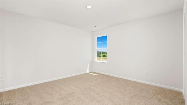 2702 Luxborough Lane, Mebane, NC 27302