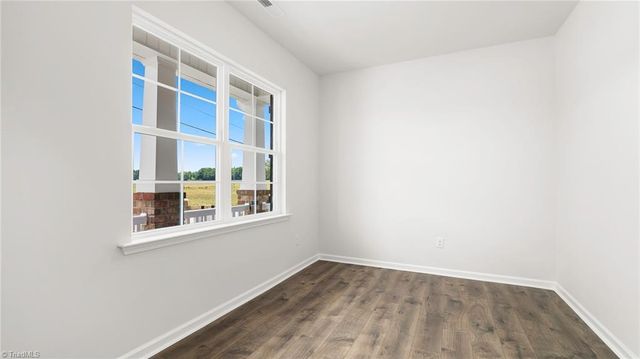 2702 Luxborough Lane, Mebane, NC 27302