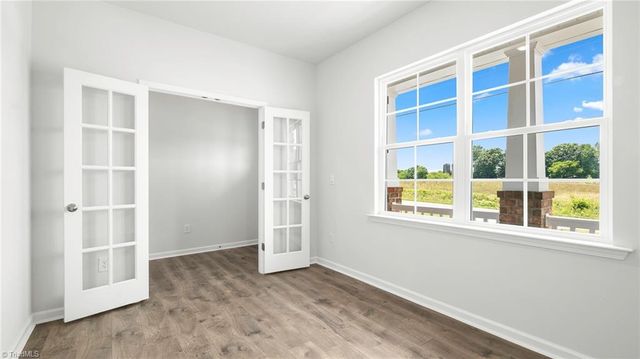 2702 Luxborough Lane, Mebane, NC 27302