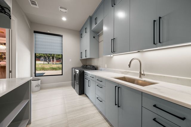 916 Dove Creek Court, Bartonville, TX 76226