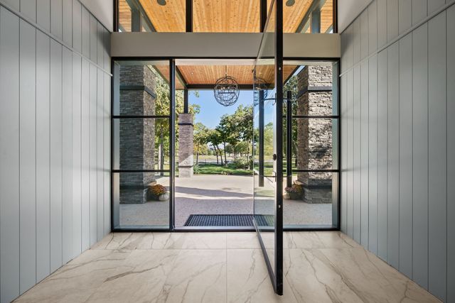 916 Dove Creek Court, Bartonville, TX 76226