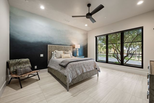 916 Dove Creek Court, Bartonville, TX 76226