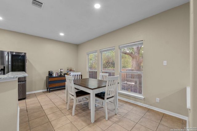 47 FERRIS CRK, San Antonio, TX 78254