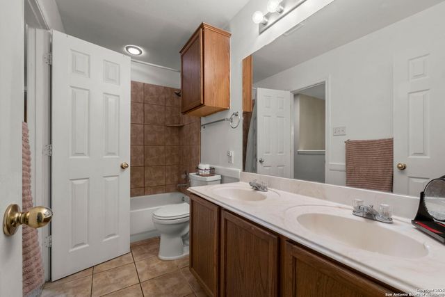 47 FERRIS CRK, San Antonio, TX 78254