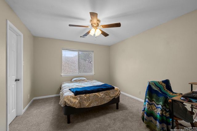 47 FERRIS CRK, San Antonio, TX 78254