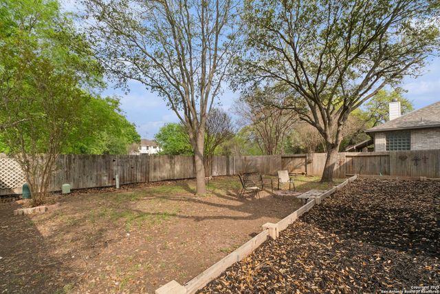 47 FERRIS CRK, San Antonio, TX 78254