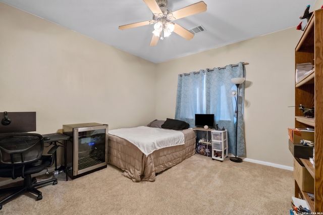 47 FERRIS CRK, San Antonio, TX 78254