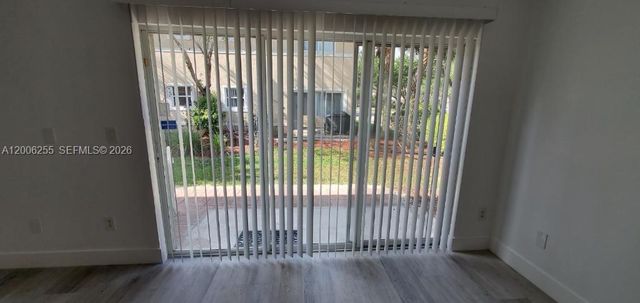 17001 NW 22nd St 17001, Pembroke Pines, FL 33028