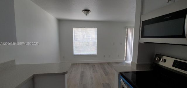 17001 NW 22nd St 17001, Pembroke Pines, FL 33028