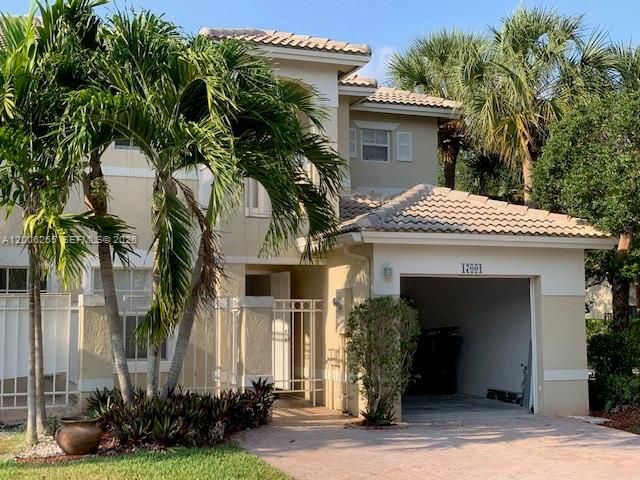 17001 NW 22nd St 17001, Pembroke Pines, FL 33028