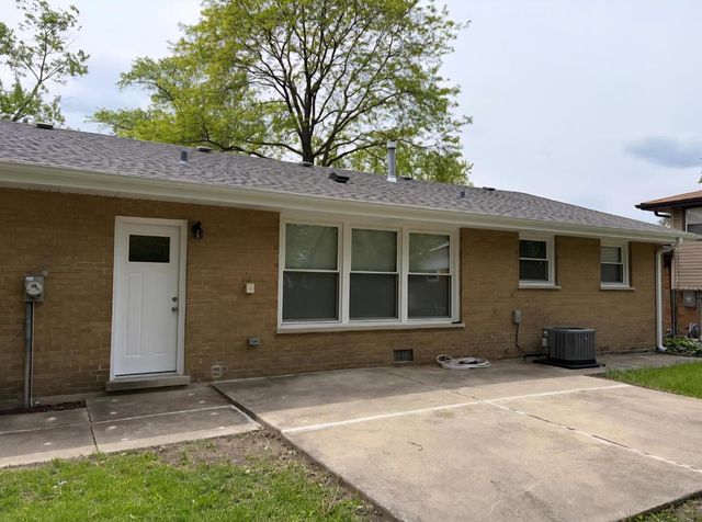3502 Woodworth Place, Hazel Crest, IL 60429