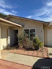 98 Lori Way, Banning, CA 92220