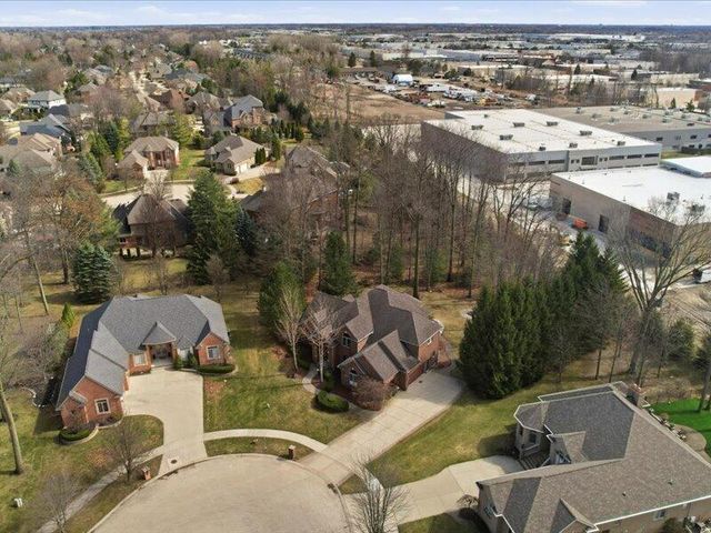 52018 Loon Court, Shelby Twp, MI 48315