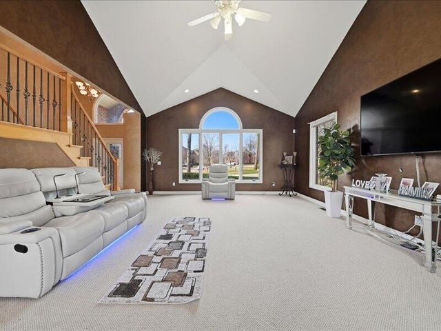 52018 Loon Court, Shelby Twp, MI 48315