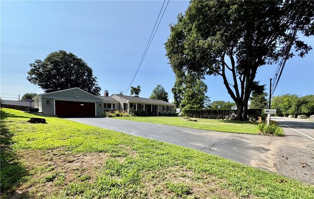 85 Commonwealth Avenue, Warwick, RI 02886