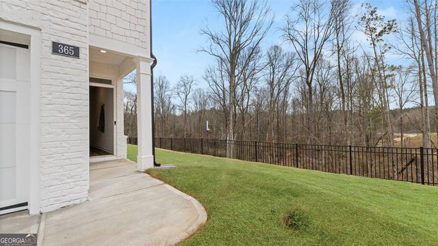 221 Sound Circle, Stockbridge, GA 30281