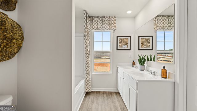 221 Sound Circle, Stockbridge, GA 30281