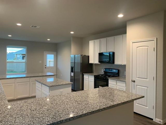 14048 Lamprey Drive, Conroe, TX 77384