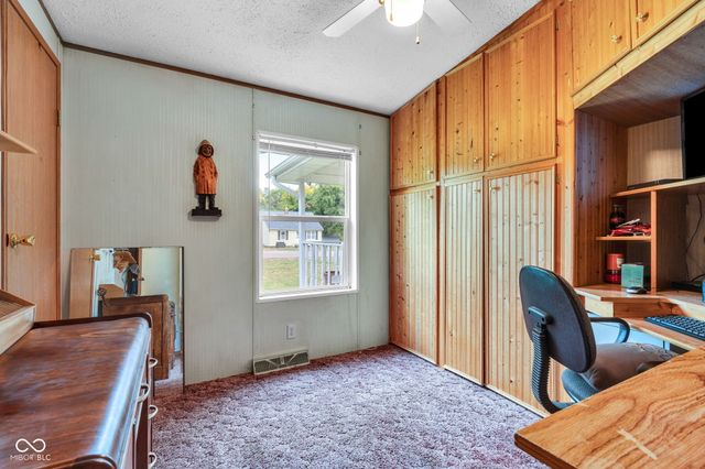 4391 W State Road 340, Brazil, IN 47834