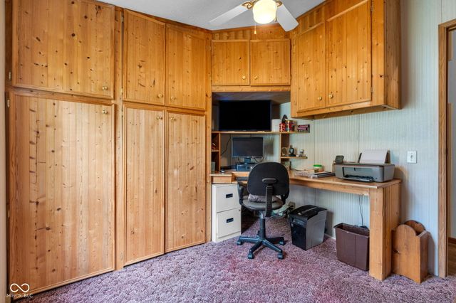 4391 W State Road 340, Brazil, IN 47834