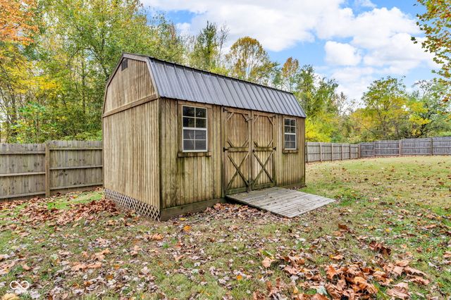 4391 W State Road 340, Brazil, IN 47834