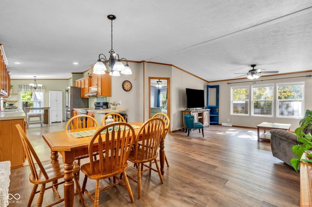 4391 W State Road 340, Brazil, IN 47834