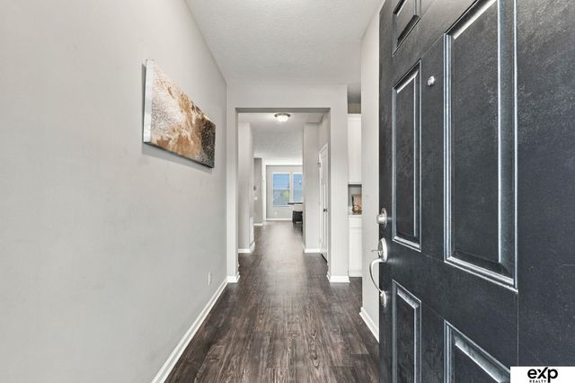 11455 Glenn Street, Papillion, NE 68046