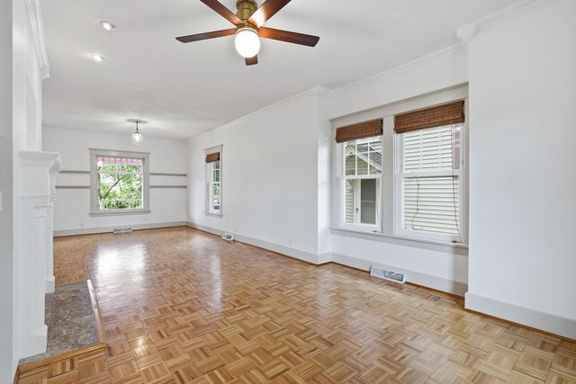 2321 Fulton Avenue, Davenport, IA 52803