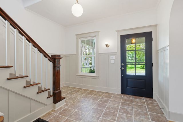2321 Fulton Avenue, Davenport, IA 52803