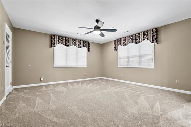 4556 Shattalon Drive, Winston-salem, NC 27106